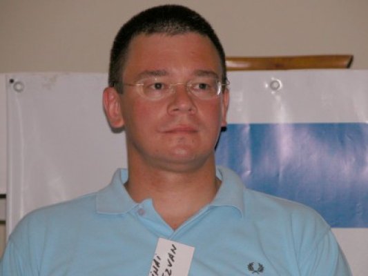 Forţa Civică va prezenta un guvern alternativ